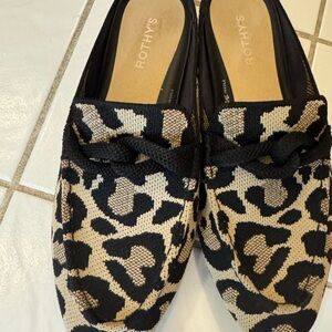 Rothy's Desert Cat Leopard Print Flats Mules size 10